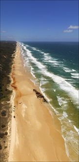 SS Maheno Shipwreck - Fraser Island - QLD T V (PBH4 00 16239)